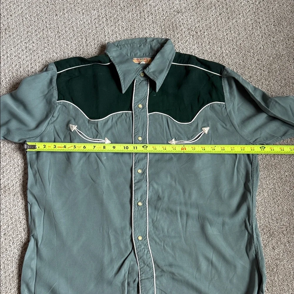 H Bar C Ranchwear Western Shirt in Emerald Sage - Picture 10 of 12